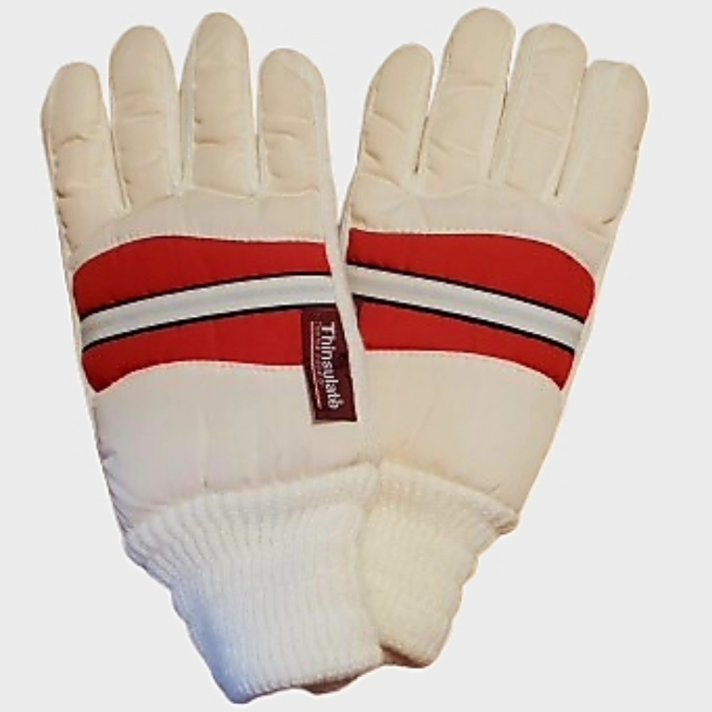3M Thinsulate Red and White Gloves Unisex